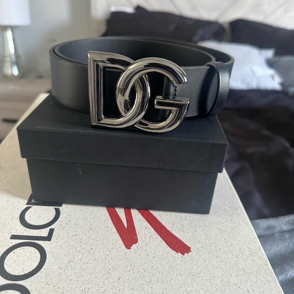 Men’s Dolce & Gabbana leather Buckle Belt